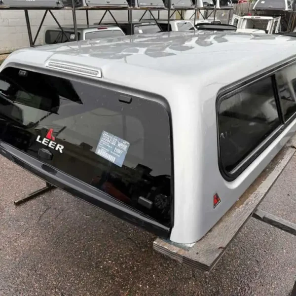 2016 - 2023 Toyota Tacoma Leer 100XR Topper